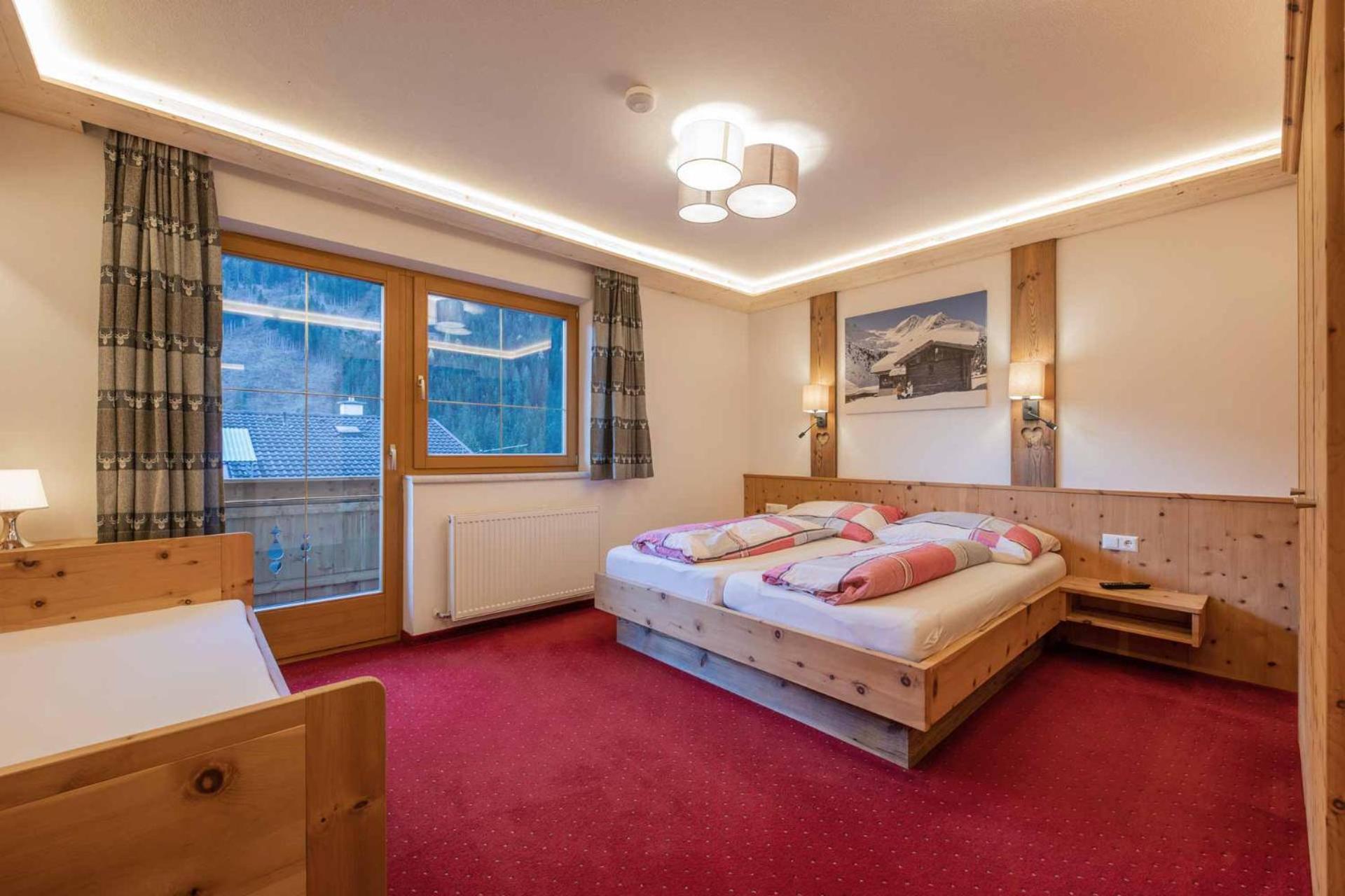Stubaier Gletscher Xl Apartments Residenz Haus Alpenkoenig Ferienwohnungen Im Alpinen Charme Stubai Super Card Inklusive Нойщифт им Щубайтал Екстериор снимка