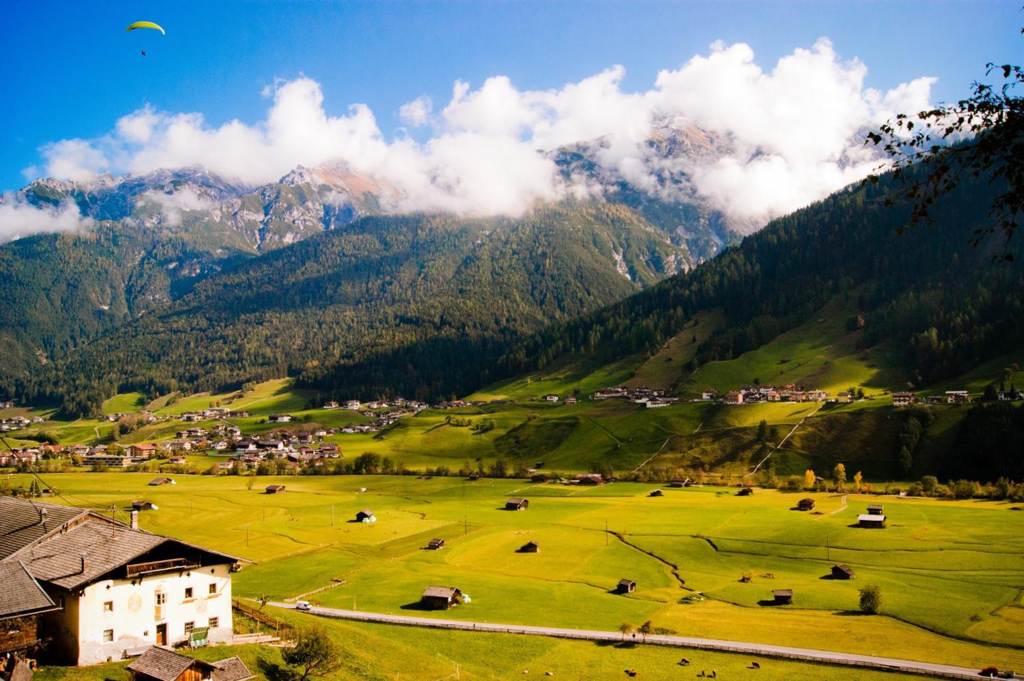 Stubaier Gletscher Xl Apartments Residenz Haus Alpenkoenig Ferienwohnungen Im Alpinen Charme Stubai Super Card Inklusive Нойщифт им Щубайтал Екстериор снимка